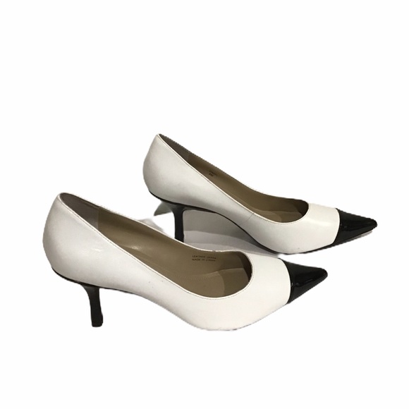 Ellen Tracy Black & White Kitten Heels - Picture 2 of 9